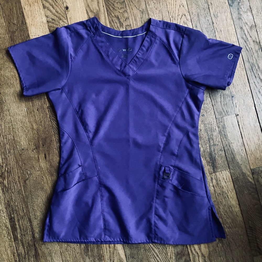 Wonderwink scrub top